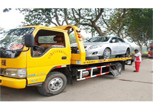 玄武区附近24小时汽车拖车服务热线