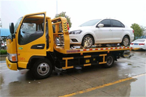 玄武区附近拖车救援24小时服务热线